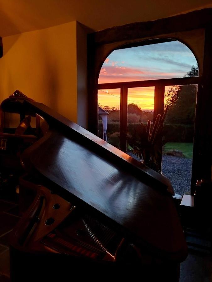 Bed and Breakfast La Grange Ancienne Montrollet Экстерьер фото