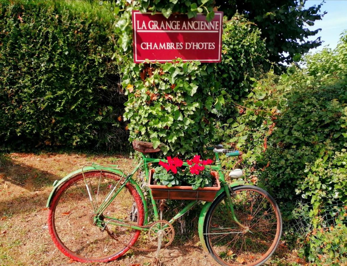 Bed and Breakfast La Grange Ancienne Montrollet Экстерьер фото